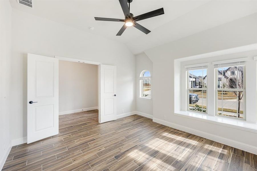 Spacious, unfurnished interior of a new home in Silo Mills Classic 50, Joshua (Image 17).