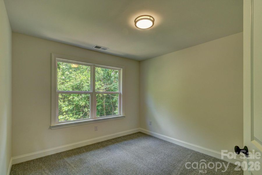 Spacious, unfurnished interior of a new home in , Shelby (Image 7).