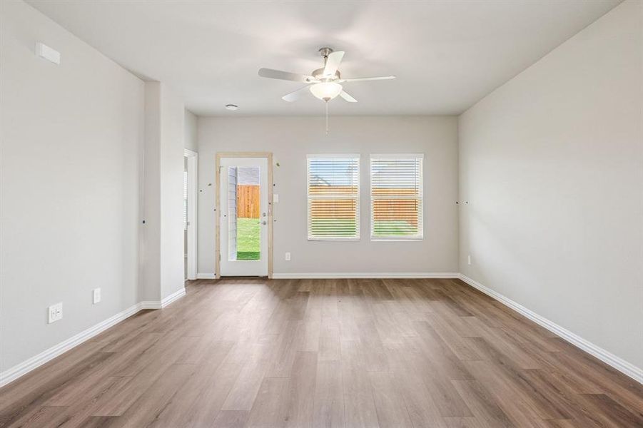 Photo is not of the actual home, but is an inspirational photo of builder’s model home and may depict options, furnishings, and/or decorator features that are not included. Photo is not of the actual home, but is an inspirational photo of builder’s model home and may depict options, furnishings, and/or decorator features that are not included.