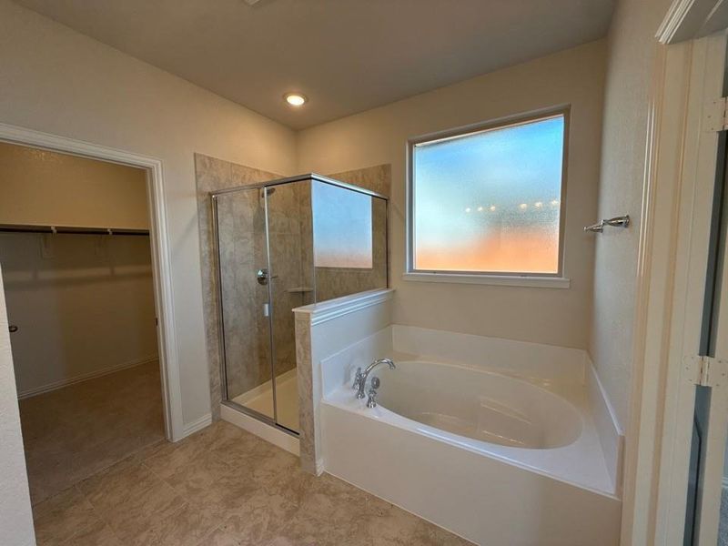 Furnished interior view inside a new home in Covenant Park, Springtown (Image 5).
