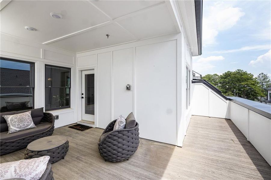 Exterior details and patio area of a home in , Atlanta (Image 33).