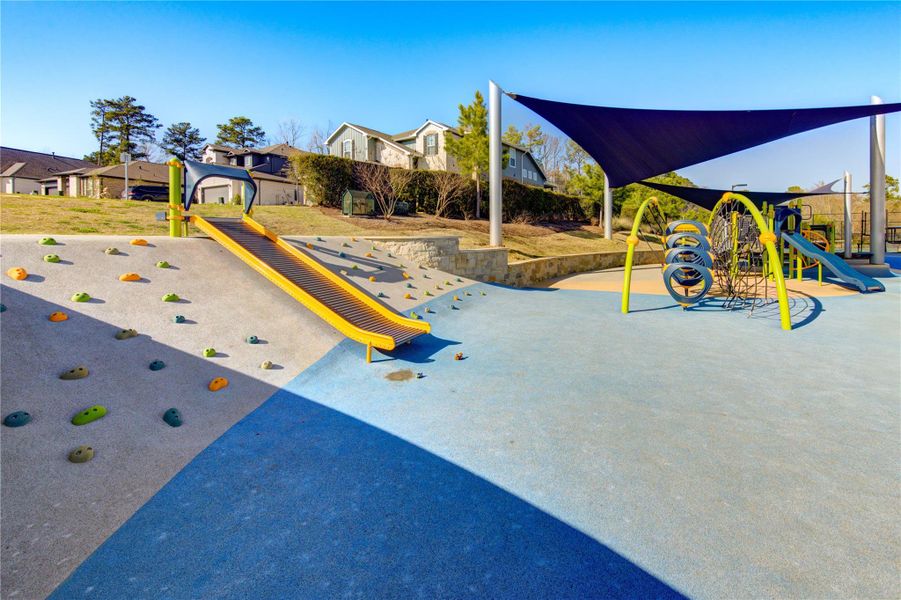 Image 28 of a home in Fairwater. Image 28 of a home in Fairwater.