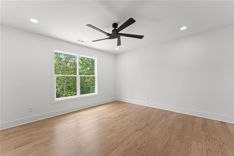 Spacious, unfurnished interior of a new home in , Dawsonville (Image 48).