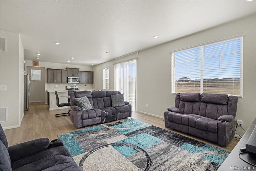 Furnished interior view inside a new home in Murphy Creek, Aurora (Image 36).