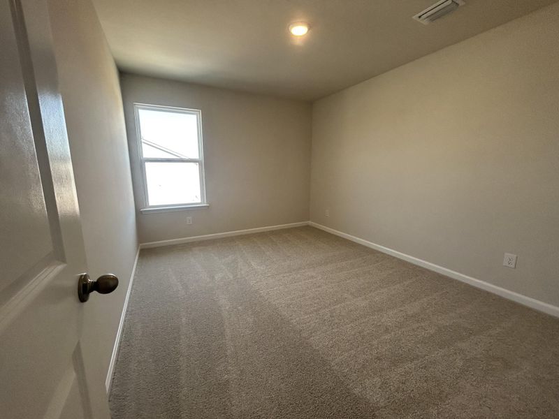 Spacious, unfurnished interior of a new home in , Ravenel (Image 15).