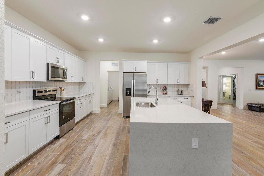 1380 Lago Cir Palm City FL-print-011-023