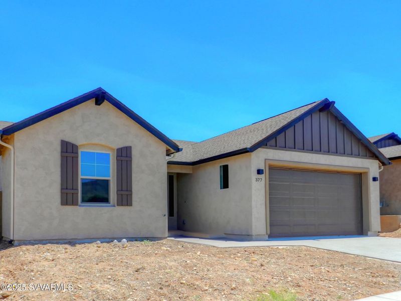 377 Malachite (9) 377 Malachite (9)