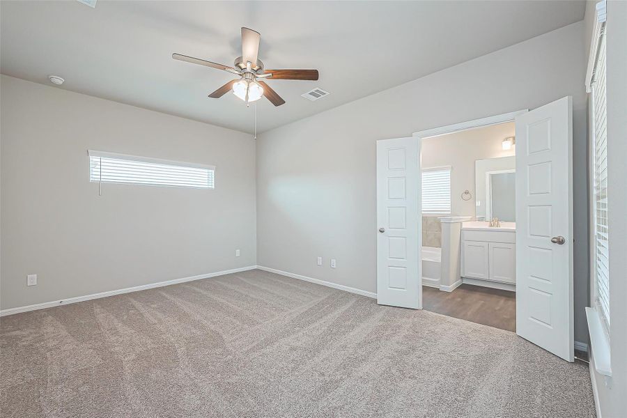 Spacious, unfurnished interior of a new home in River Ranch, Dayton (Image 17). Spacious, unfurnished interior of a new home in River Ranch, Dayton (Image 17).