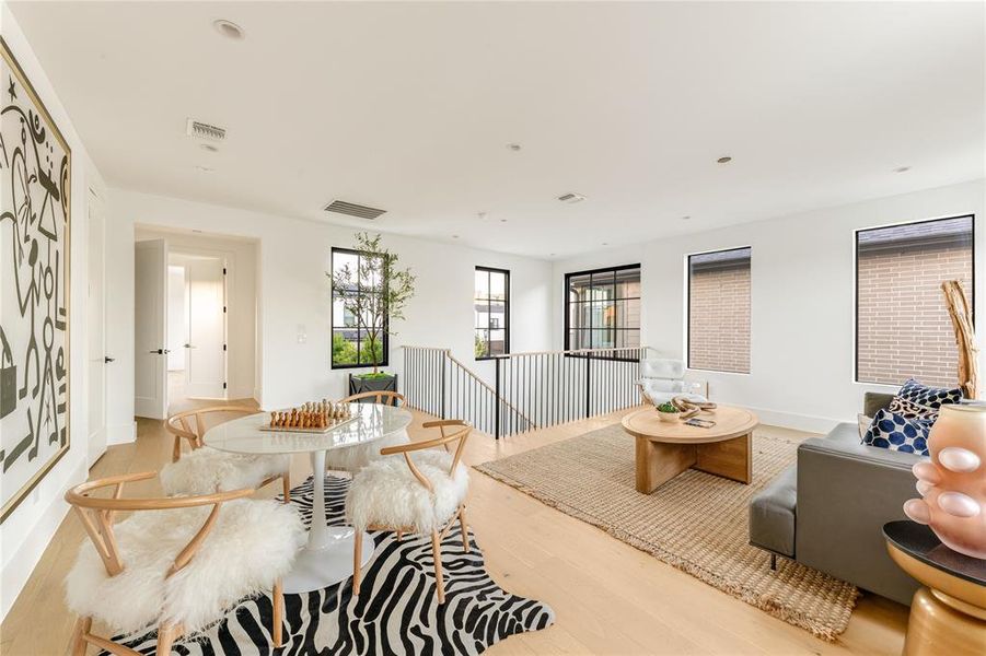 Furnished interior view inside a new home in , Dallas (Image 5).