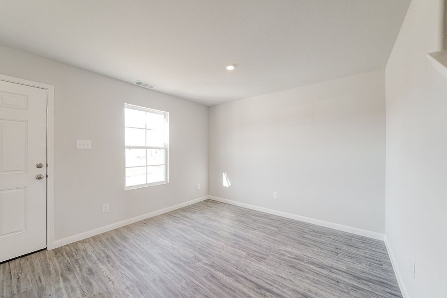 Spacious, unfurnished interior of a new home in Cresson Estates, Godley (Image 21).