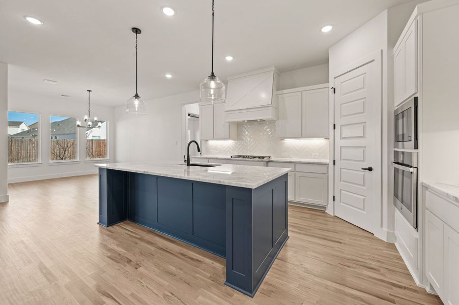 Furnished interior view inside a new home in Parks of Aledo, Aledo (Image 8).