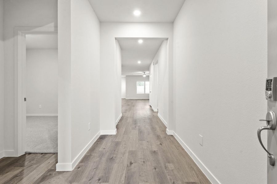 Spacious, unfurnished interior of a new home in Trails at Woodhaven, La Marque (Image 22).