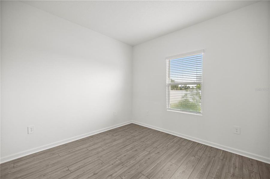 Spacious, unfurnished interior of a new home in , Ocala (Image 19).