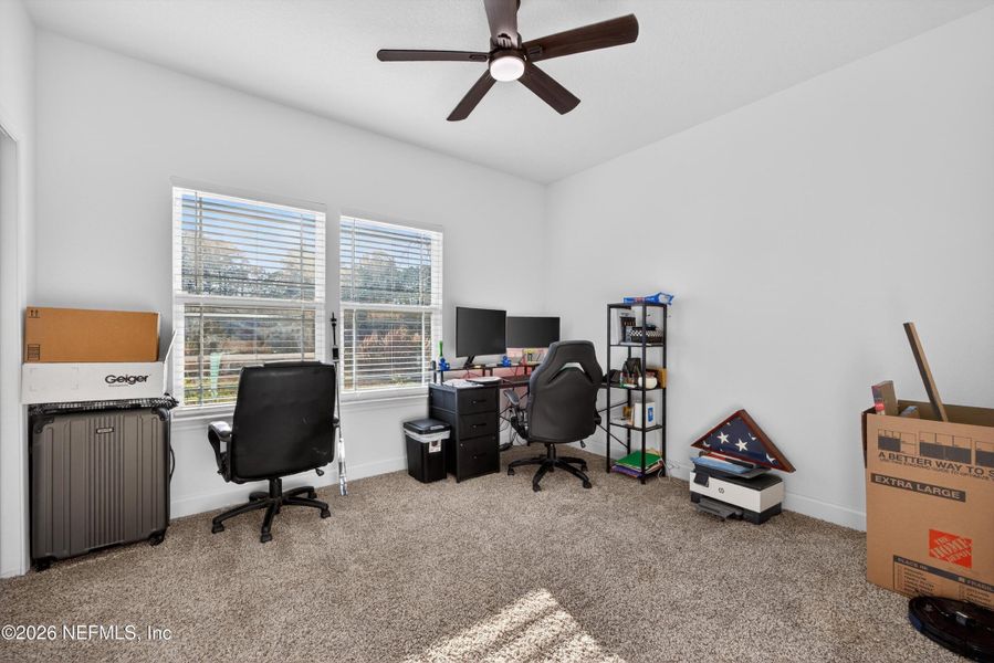 Furnished interior view inside a new home in , Middleburg (Image 15).