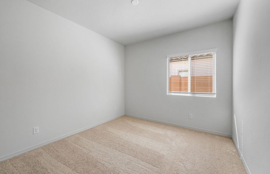 Spacious, unfurnished interior of a new home in Hayden Estates, Buckeye (Image 16).