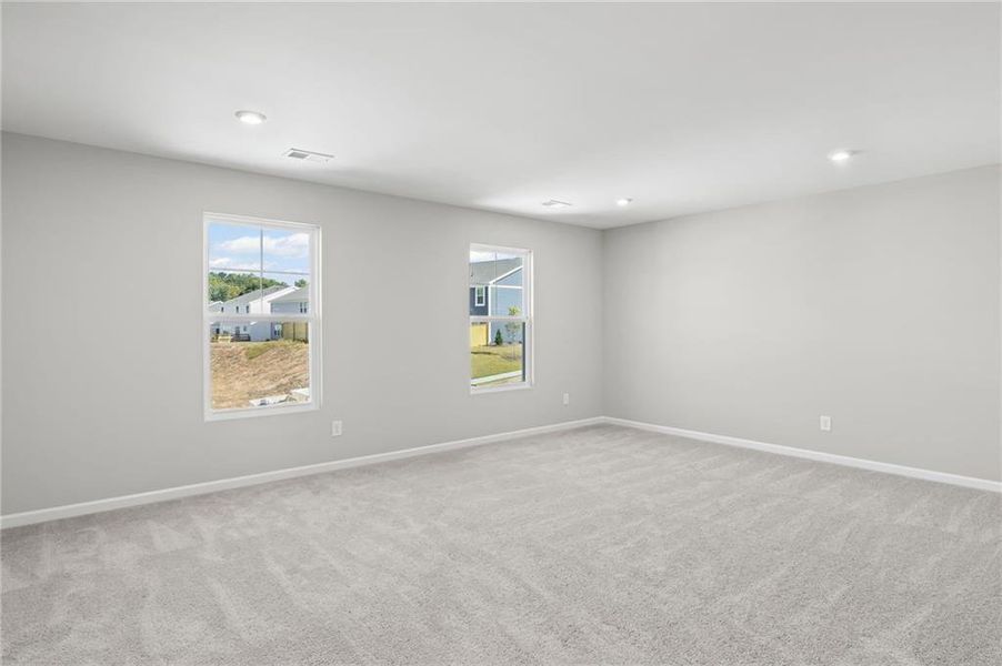Spacious, unfurnished interior of a new home in Sage Woods, Dallas (Image 29).