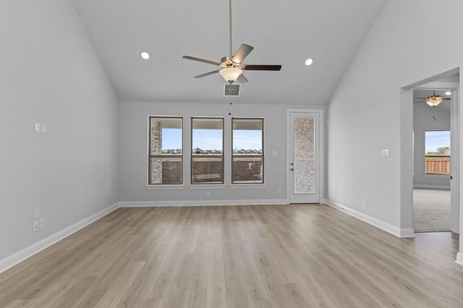 New Home in Mansfield, TX.  - Slide 8