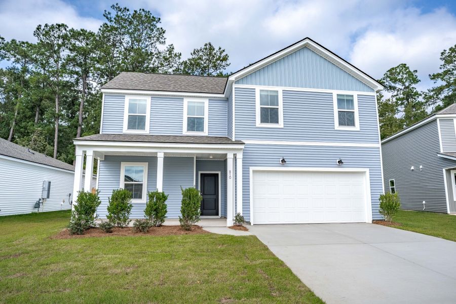 Front exterior of a new home in Bradford Pointe, Summerville, SC, highlighting curb appeal (Image 19).