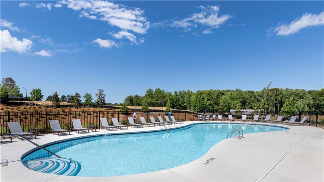 Community amenities in The Village at Sandy Plains, Marietta (Image 38).