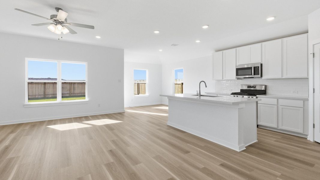 Furnished interior view inside a new home in Sky Ridge, San Marcos (Image 13).