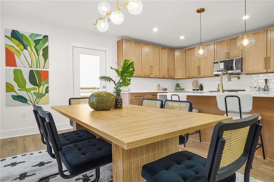 Furnished interior view inside a new home in , Atlanta (Image 6).