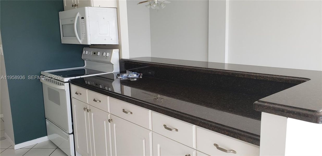 Image 22 of a home in .