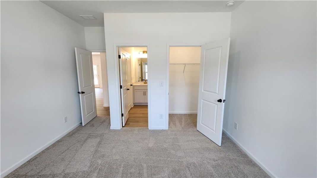 Spacious, unfurnished interior of a new home in The Estates at Casteel, Bethlehem (Image 19). Spacious, unfurnished interior of a new home in The Estates at Casteel, Bethlehem (Image 19).