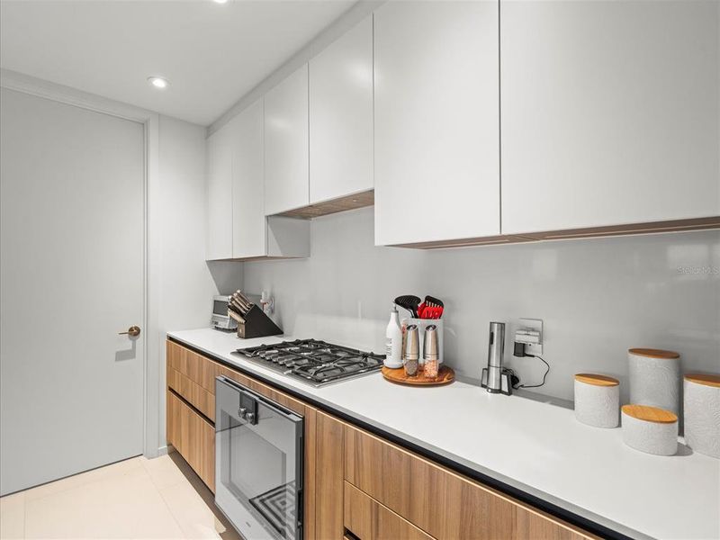 Close-up of interior finishes inside a home in , Clearwater (Image 20).