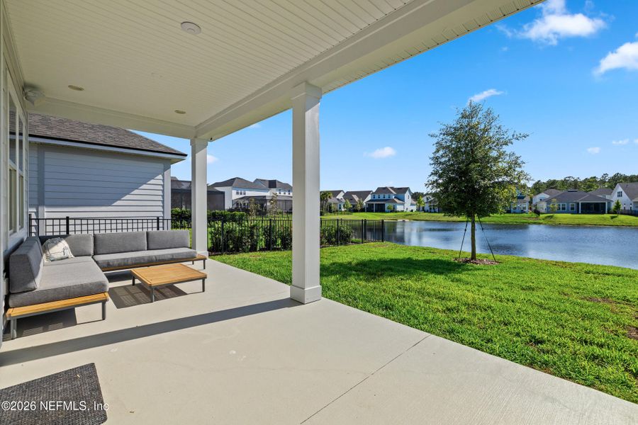 Exterior details and patio area of a home in , Ponte Vedra (Image 4).