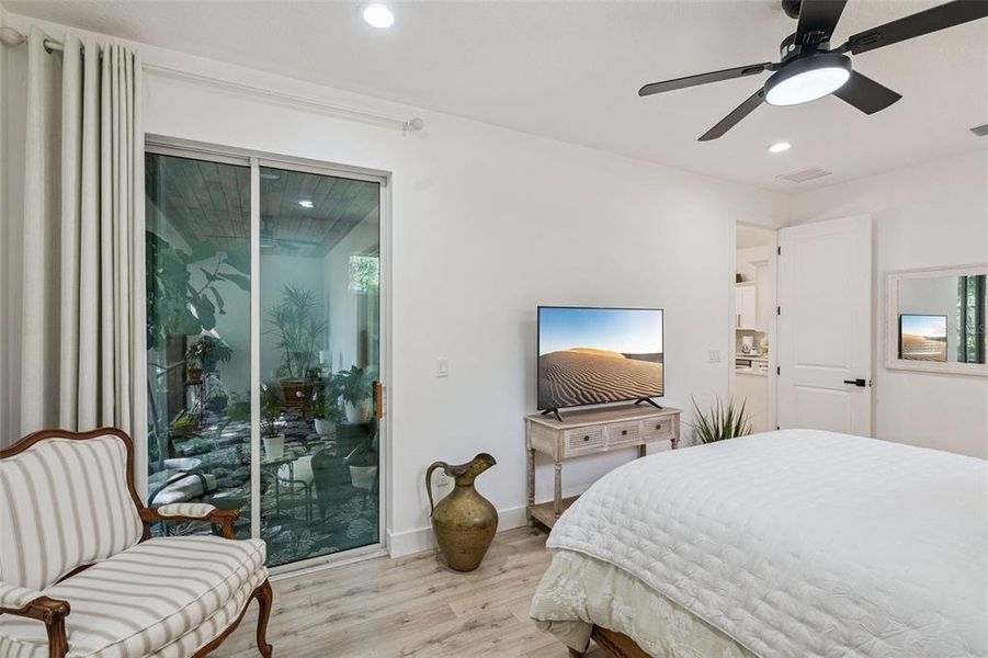 Furnished interior view inside a new home in , Minneola (Image 21).