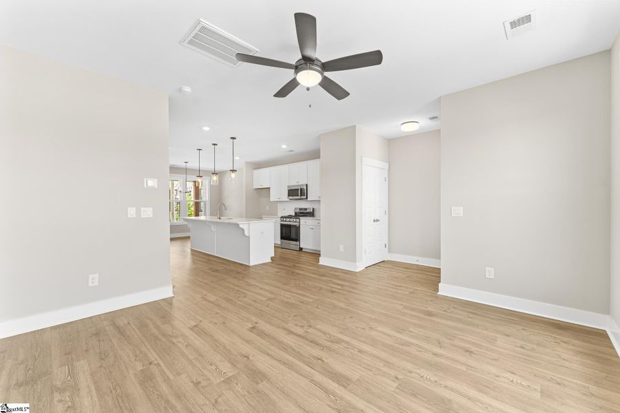 Spacious, unfurnished interior of a new home in Renaissance Place, Greenville (Image 14).