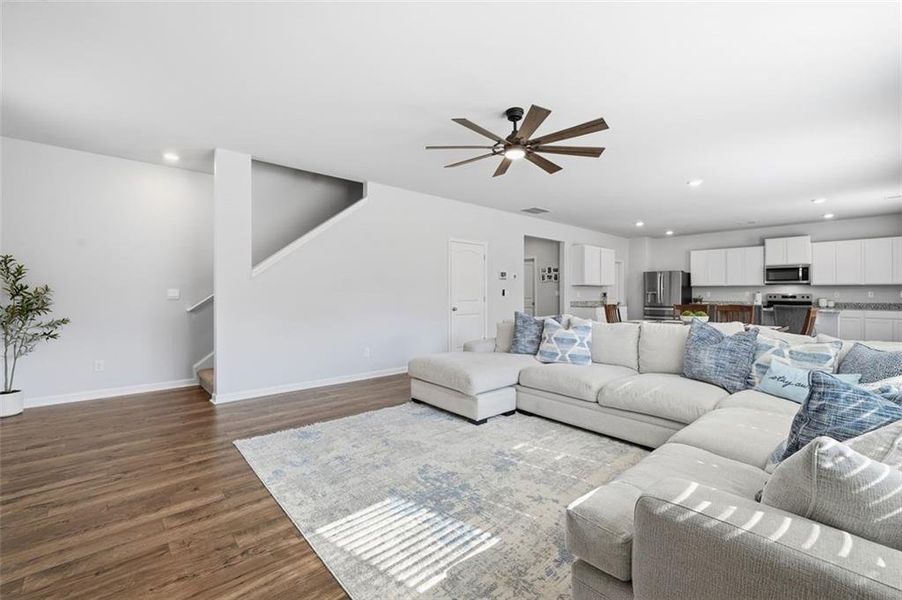 Furnished interior view inside a new home in , Dallas (Image 35).