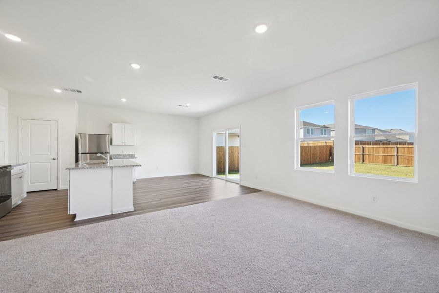 Spacious, unfurnished interior of a new home in Elm Park, Austin (Image 18). Spacious, unfurnished interior of a new home in Elm Park, Austin (Image 18).