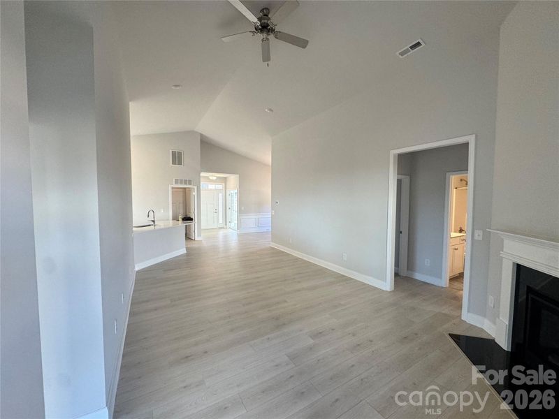 Spacious, unfurnished interior of a new home in Village at Parkside, Gastonia (Image 11).