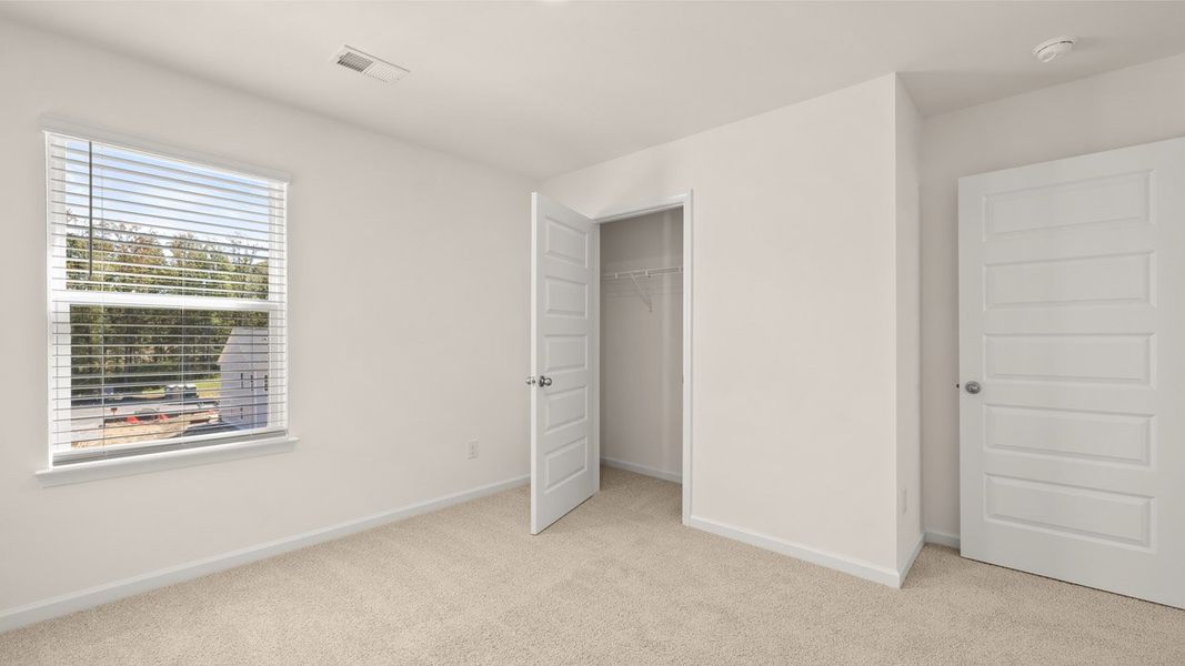 Representative unfurnished interior of a home built from the Iberville by D.R. Horton in Independence, Loganville (Image 22).