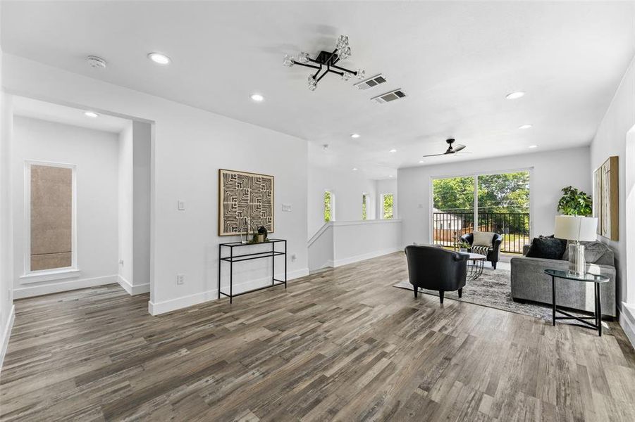 Level 2 - Dining Area