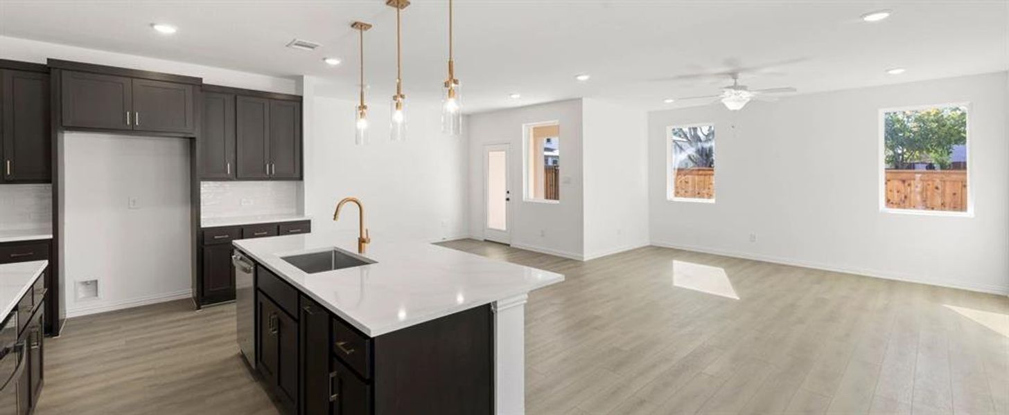 Open Kitchen-Living-Dining Room Open Kitchen-Living-Dining Room