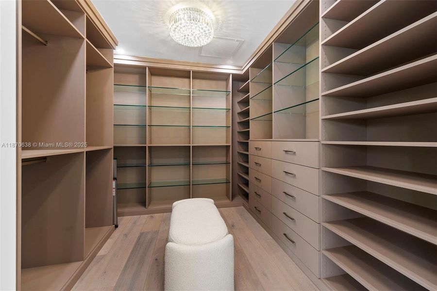 Image 31 of a home in .