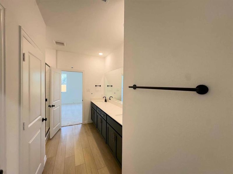 Image 32 of a home in Monticello Park.