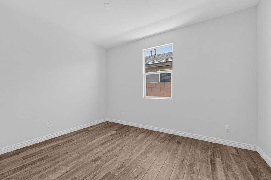 Spacious, unfurnished interior of a new home in Combs Ranch, San Tan Valley (Image 14).