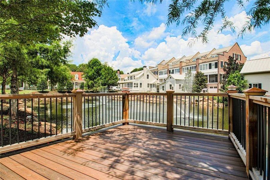 Exterior details and patio area of a home in , Senoia (Image 3).