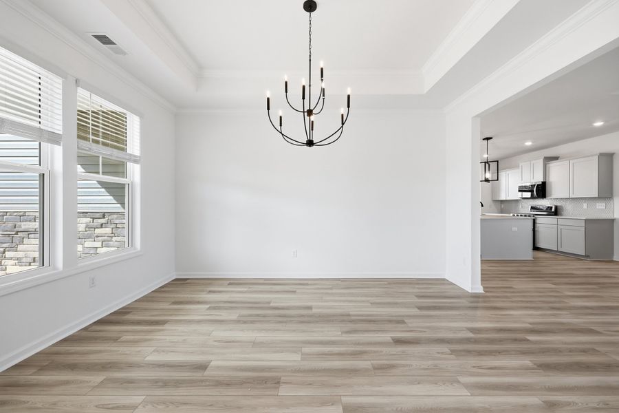 Representative unfurnished interior of a home built from the Grayson II by Great Southern Homes in Edgefield, Loris (Image 20).