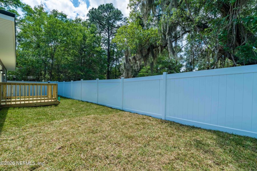 Exterior details and patio area of a home in , Jacksonville (Image 33).