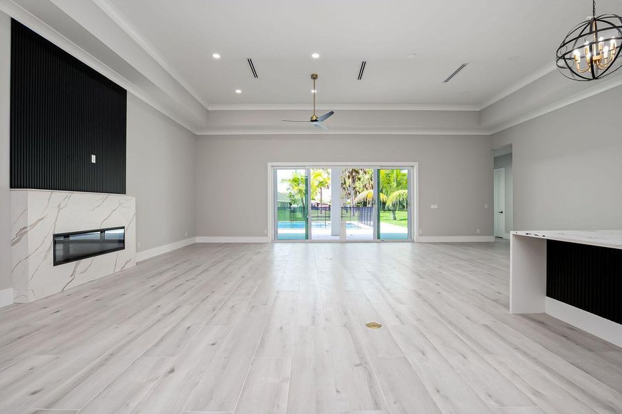 Spacious, unfurnished interior of a new home in , Port St. Lucie (Image 13).