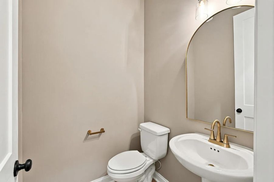 Everly E Bathroom 4