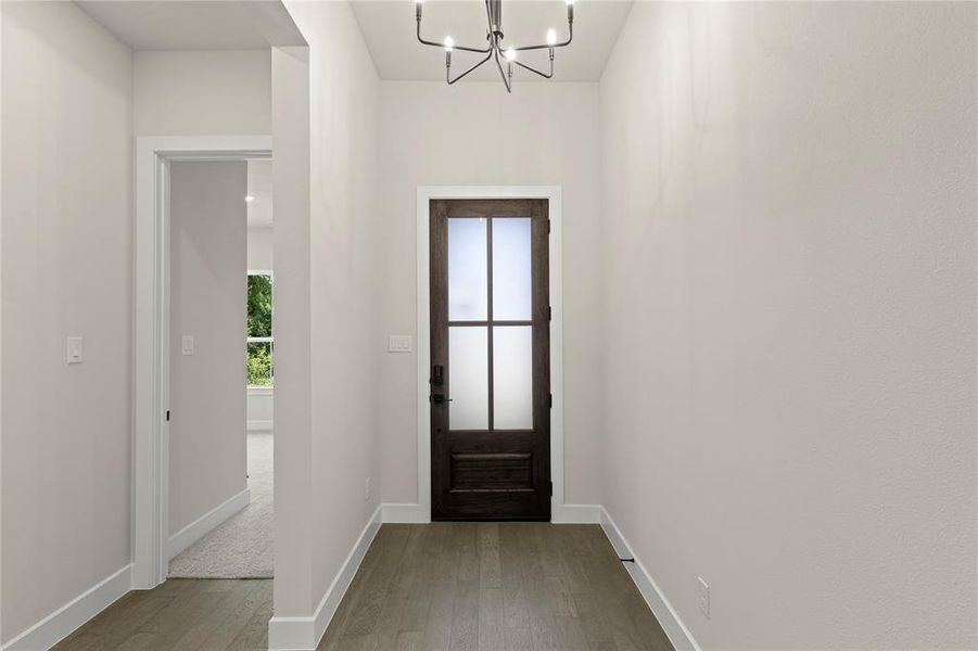 Spacious, unfurnished interior of a new home in The Highlands, Rockwall (Image 20).