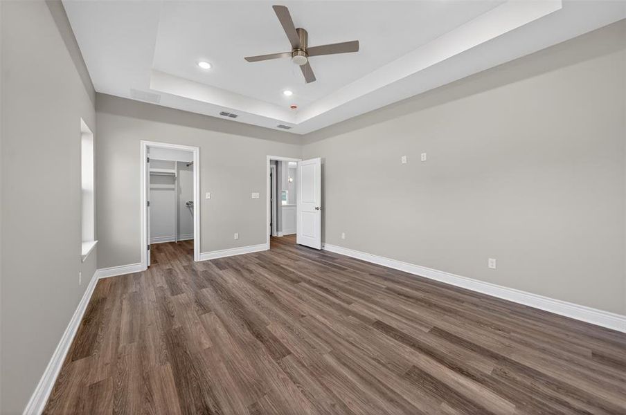 Spacious, unfurnished interior of a new home in , Troup (Image 21).
