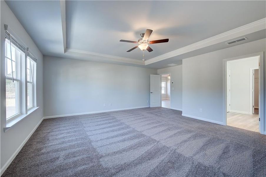 Spacious, unfurnished interior of a new home in Enclave at Evergreen, Fairburn (Image 31).