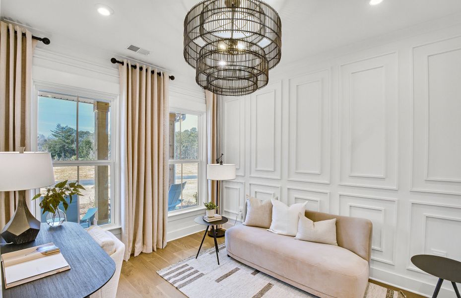 Representative furnished interior of a home built from the Riverton by Pulte Homes in Ashworth Estates, Powder Springs (Image 26).