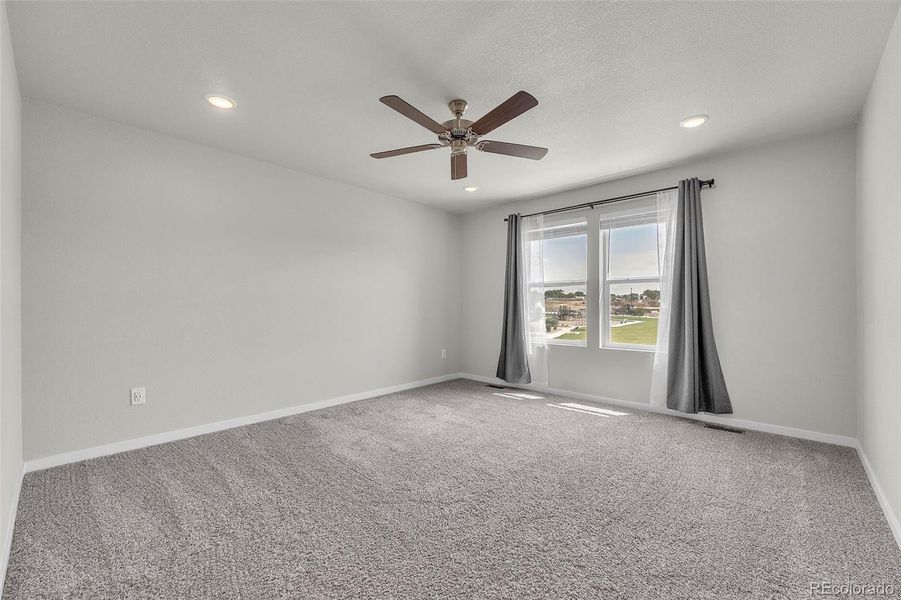 Spacious, unfurnished interior of a new home in , Fountain (Image 20).